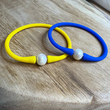 Load image into Gallery viewer, (Silicone + Pearl Bracelet - Sunshine & Royal Duo