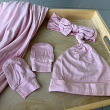 Load image into Gallery viewer, Swaddle Set