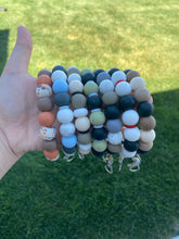 Load image into Gallery viewer, Deluxe Key Ring - Neutrals