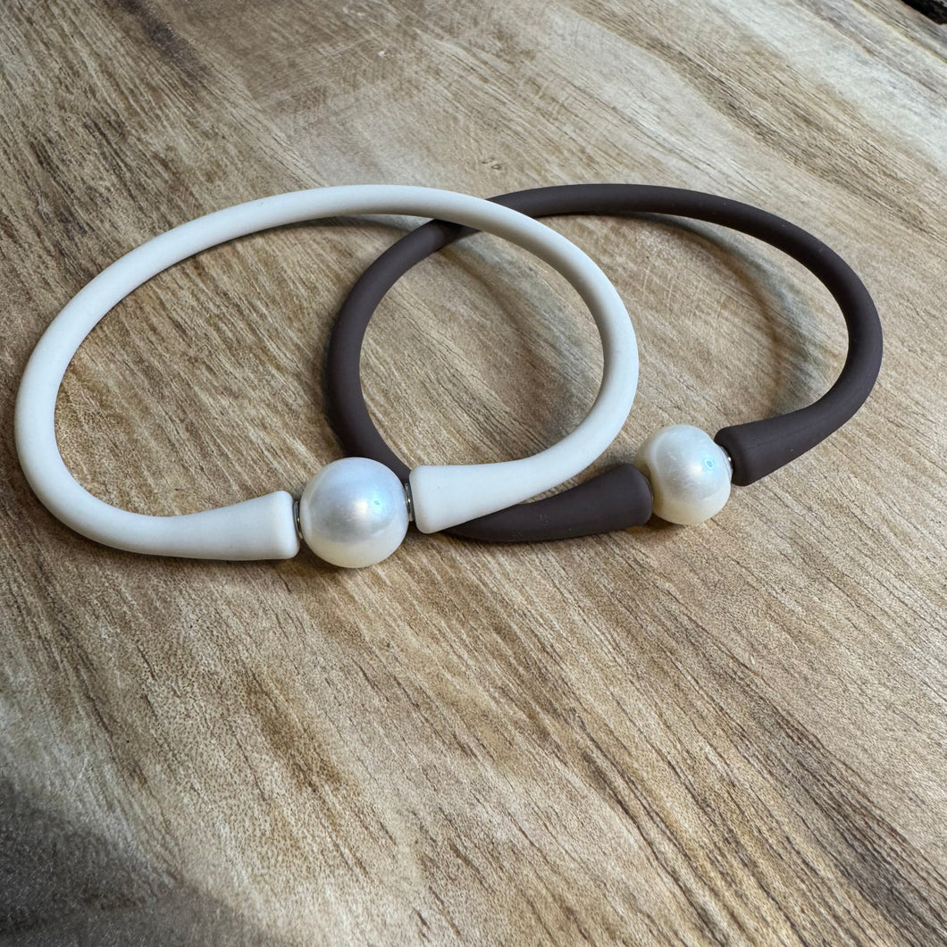 Silicone + Pearl Bracelet - Chocolate & Cream Duo