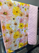 Load image into Gallery viewer, Floral Bamboo Quilted Blanket
